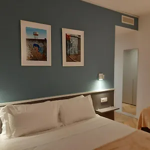 Mako - Centro E Stazione Monza