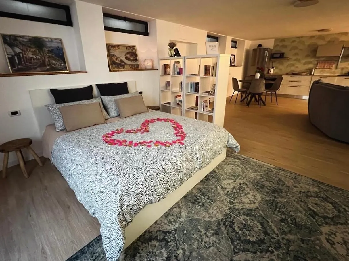 La Perla Daire Monza İtalya